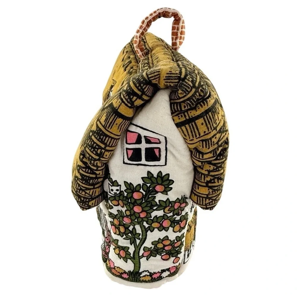 VTG Pat Albeck CUCKOO BIRD Thatched Roof COTTAGE Core Padded TEA POT COVER/COZY